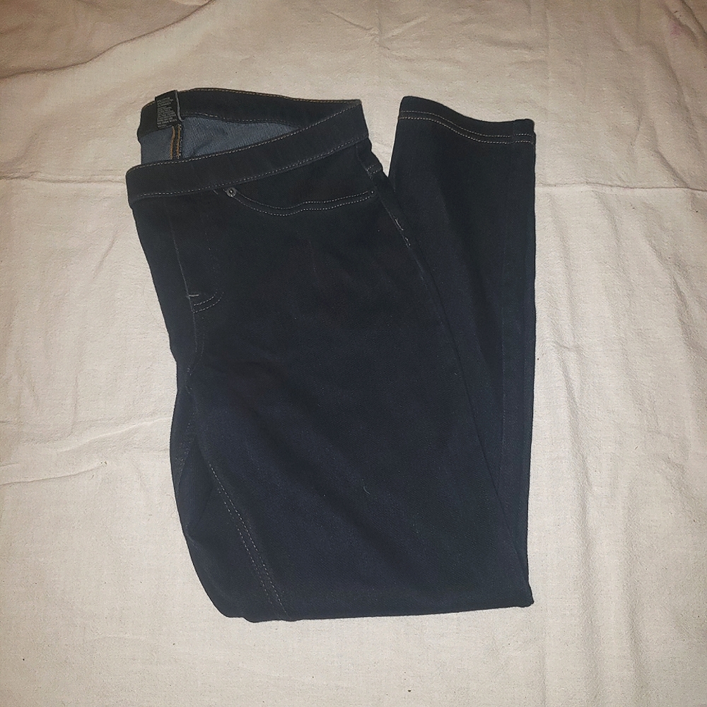 Hue Navy Jeggings